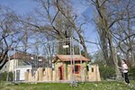 Spielplatz, Holzhaus unfertig